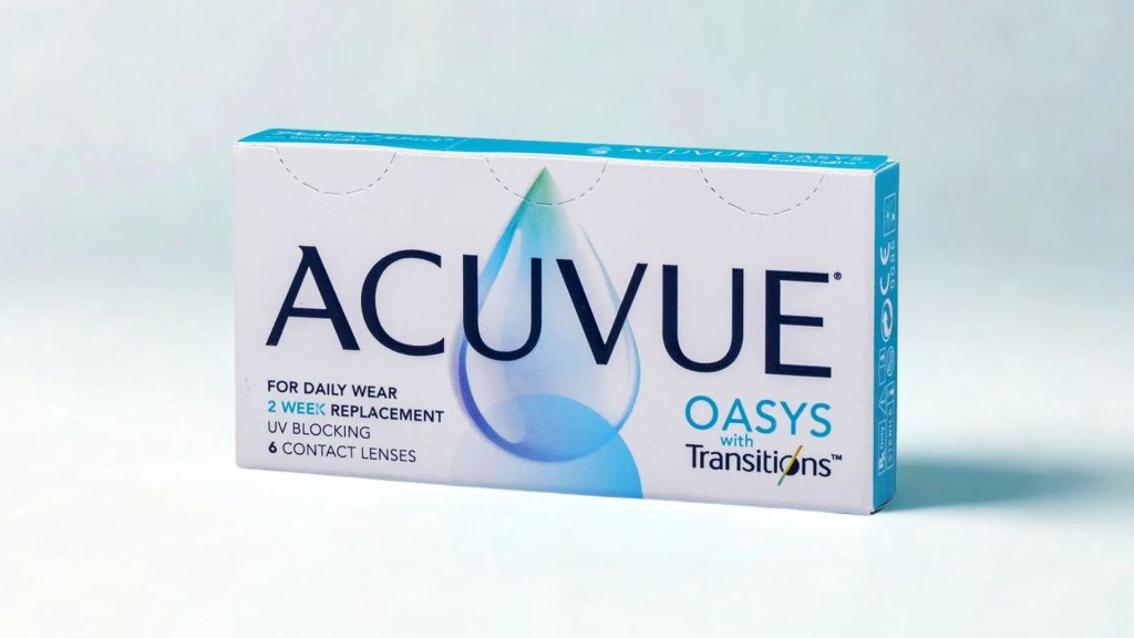 A box of ACUVUE OASYS with Transitions UV-blocking contact lenses