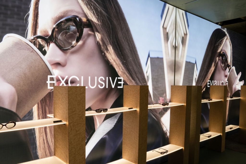 Blue Elephant flagship store 