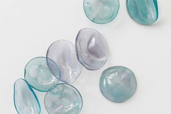 My Contact Lens Dried Out: Is it Still Safe To Wear?
