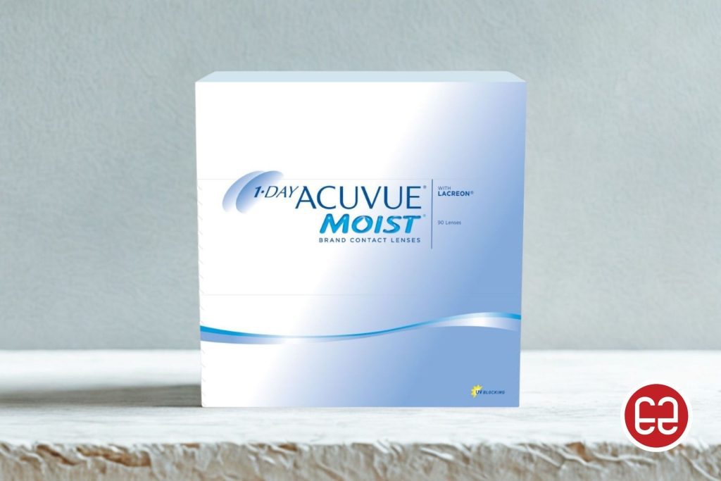 Box of ACUVUE Moist contact lenses