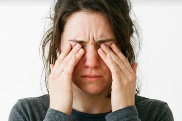 Eye Dryness with Contacts: Causes and How to Fix It