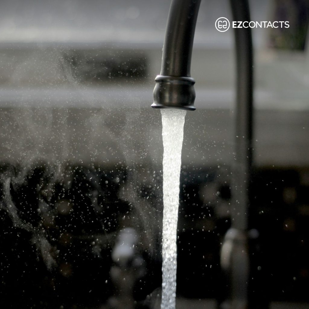 Sink with running water