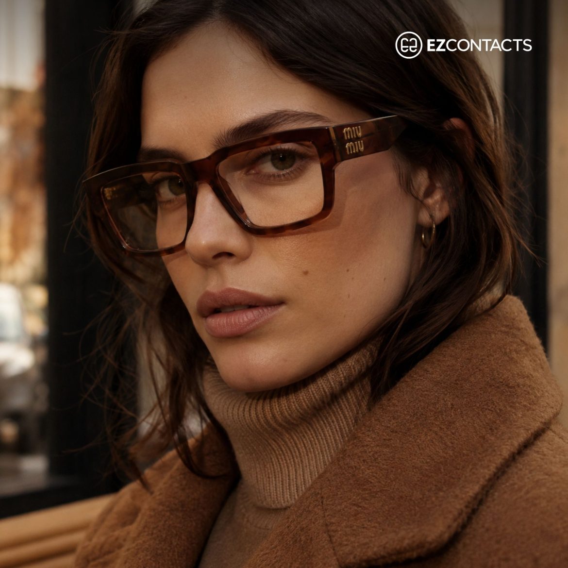 Woman wearing dark brown eyeglasses