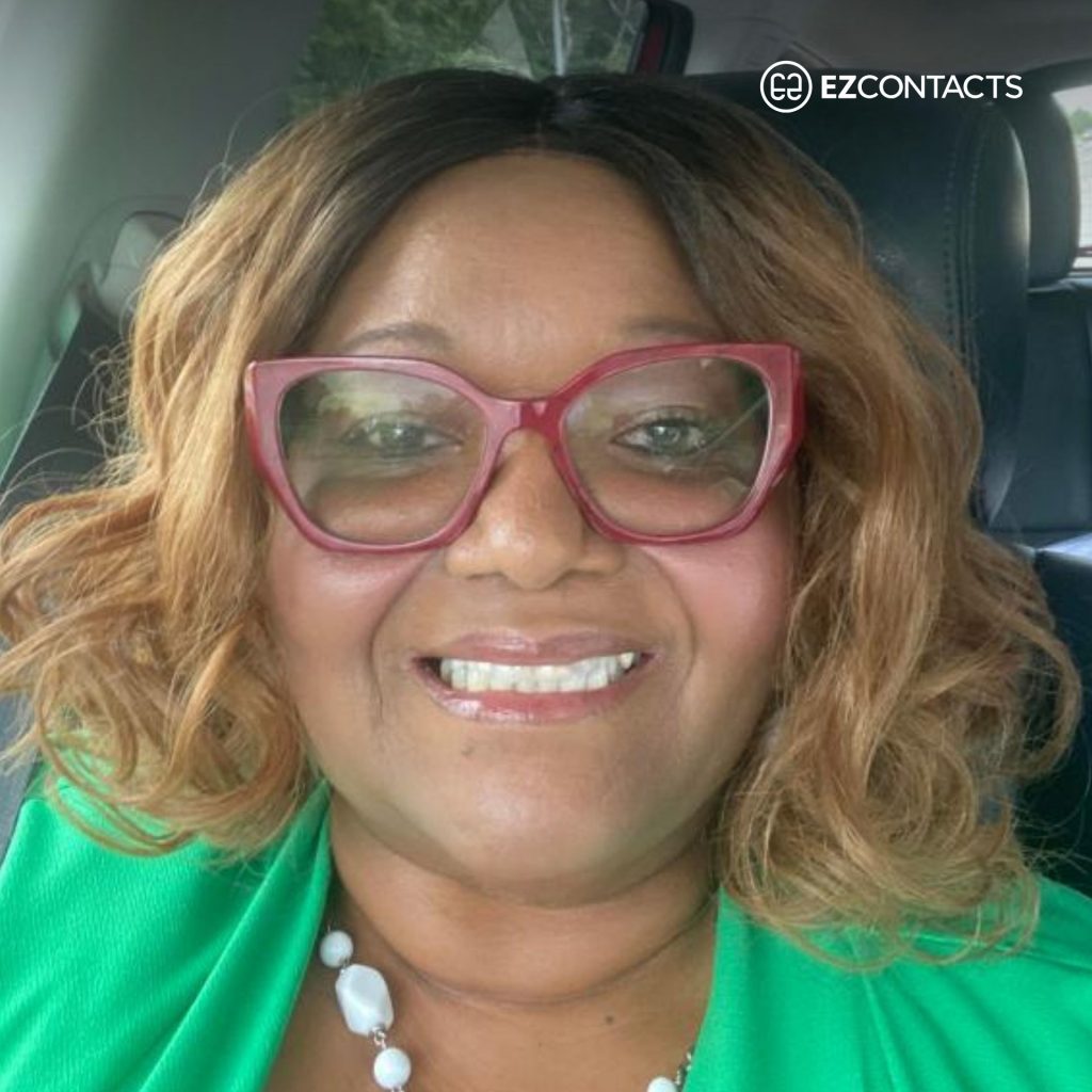 Customer Valerie Wearing Prada 18WV Glasses