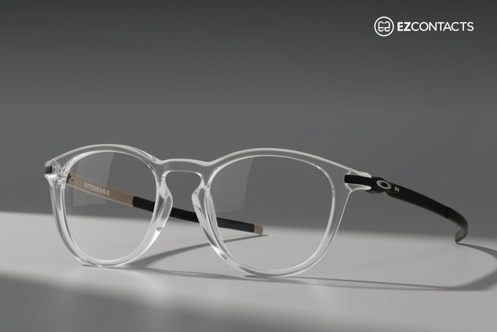 Oakley Pitchman R in Clear