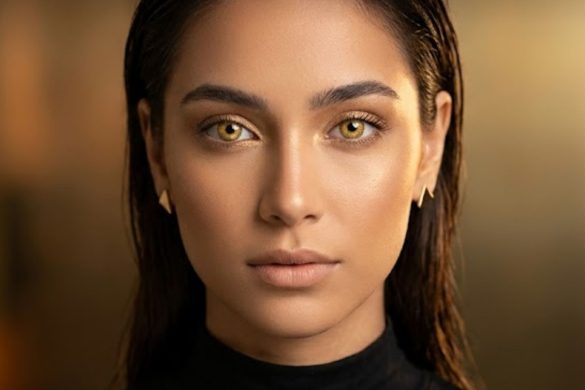 Do Gold Contact Lenses Exist?