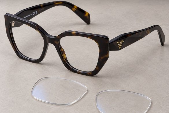 New Lens Replacement Service: Refresh Your Beloved Frames 